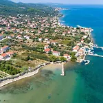 1 Bedroom Stunning In Neviđane