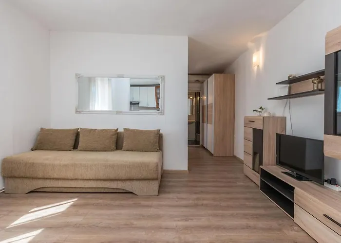 Lägenhet 1 Bedroom Amazing In Neviđane